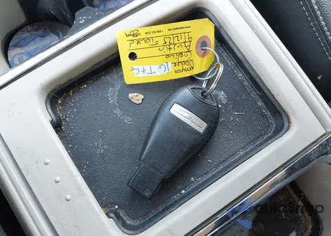 2016 Chrysler Town & Country Touring из США, поврежденный, VIN 2C4RC1BGXGR239067